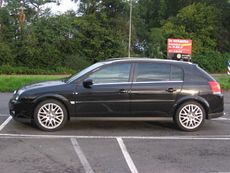 Opel Signum_1.JPG